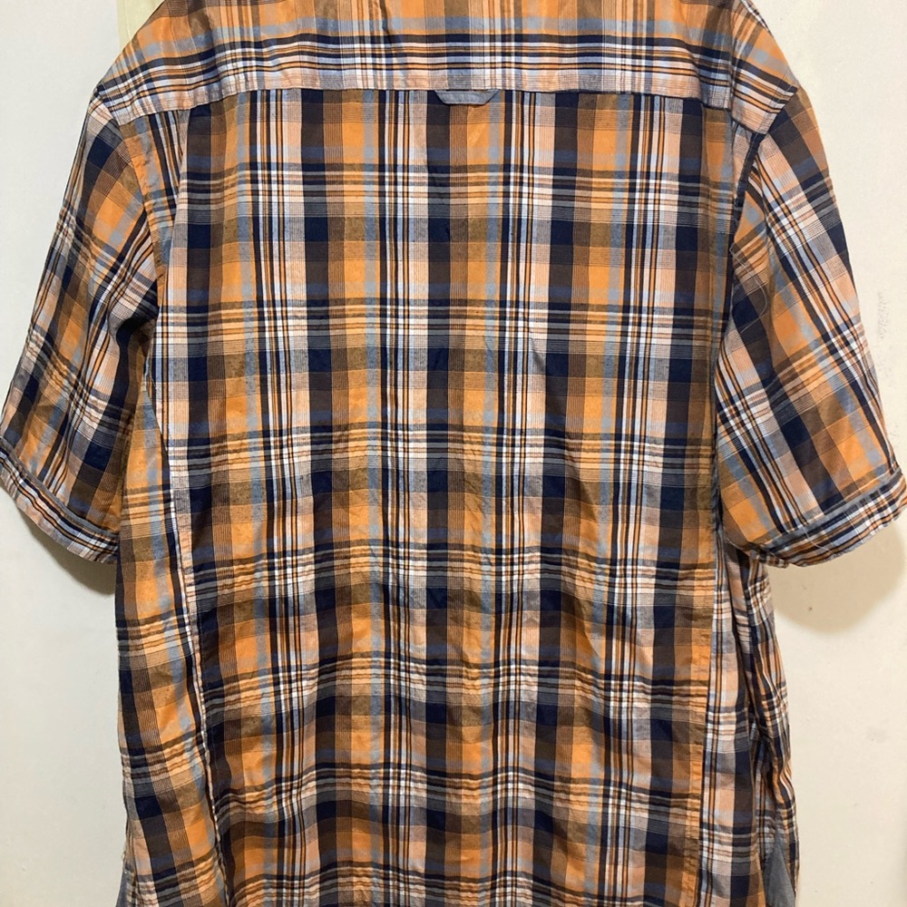 Short sleeve button down - Picture 2 of 6